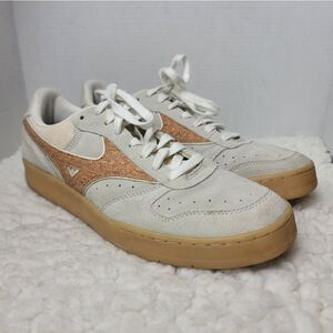 Mizuno Court Select Men’s 11.5 Beige Suede Cork Accent Gum Sole Sneakers